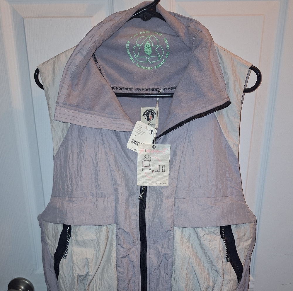 FP Cares Know The Ropes Packable Utility Vest Size S